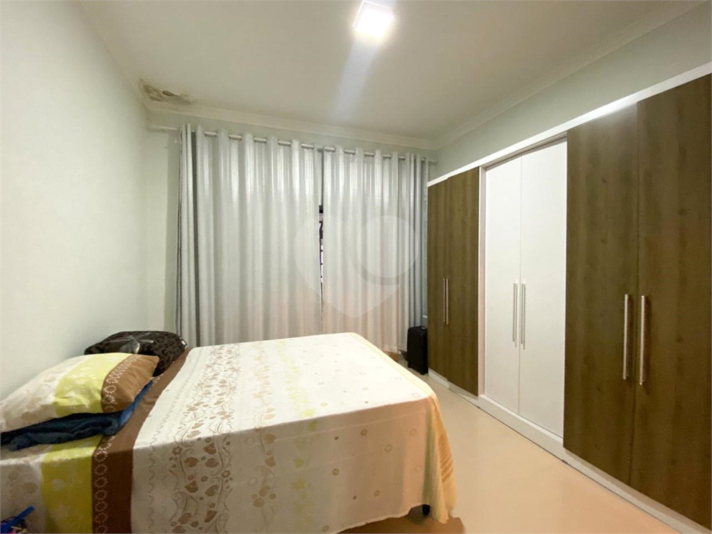 Casa à venda com 3 quartos, sendo 1 suíte, em Santana, São Paulo, SP