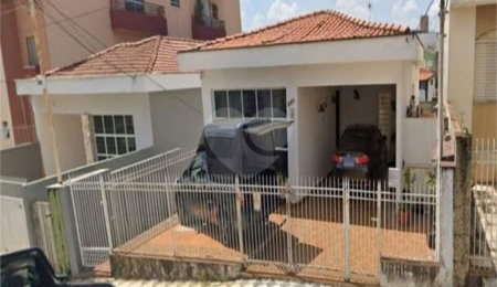 Casa à venda com 7 quartos, sendo 2 suítes,  em Vila Augusta, Sorocaba, SP