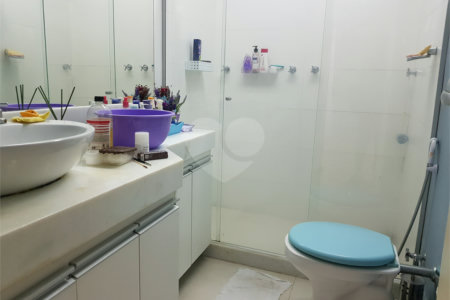 Apartamento à venda com 3 quartos, sendo 2 suítes,  em Tijuca, Rio de Janeiro, RJ
