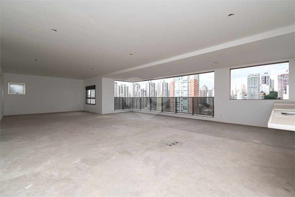 Apartamento à venda com 4 suítes em Perdizes, São Paulo, SP