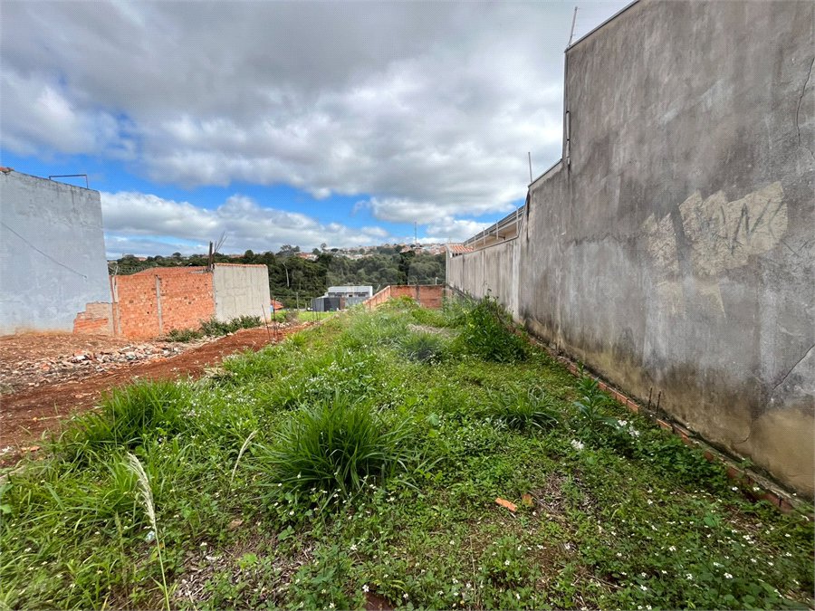 Terreno à venda em Jardim das Rosas, Itapetininga, SP