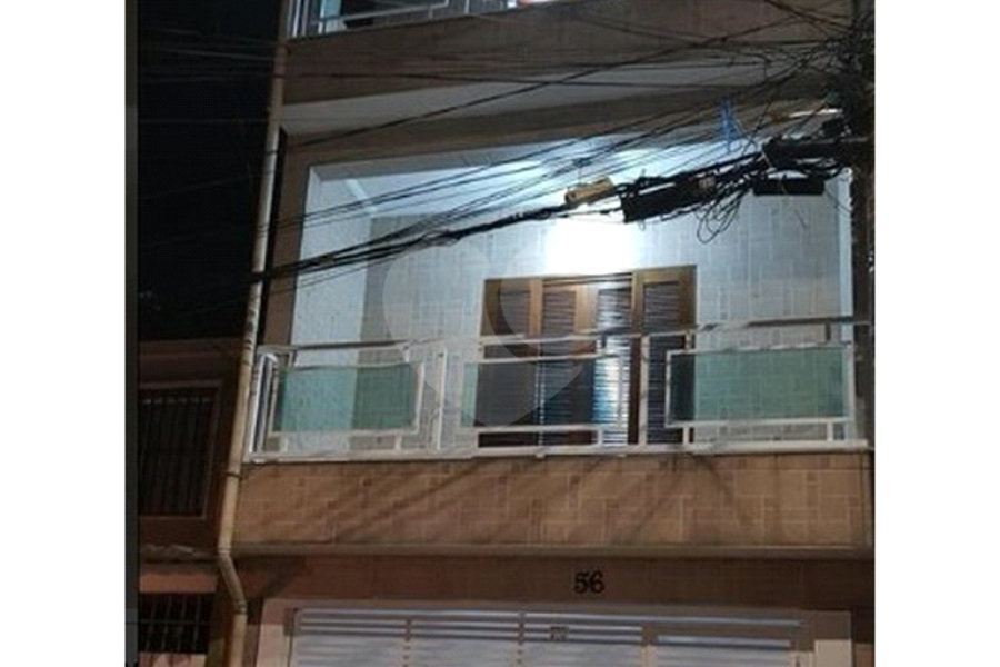 Sobrado à venda com 2 quartos, sendo 1 suíte, em Tremembé, São Paulo, SP