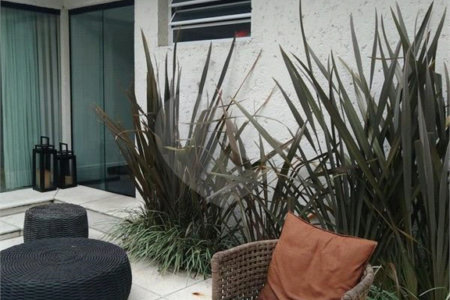Casa à venda com 4 quartos, sendo 3 suítes, em Vila Tramontano, São Paulo, SP