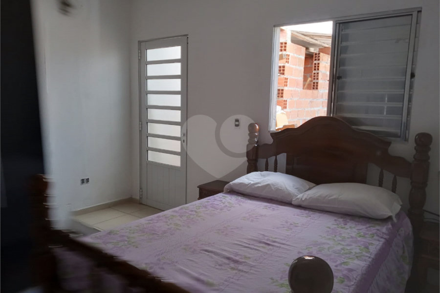 Sobrado à venda com 8 quartos, sendo 4 suítes, em Jardim São Paulo(zona Norte), São Paulo, SP