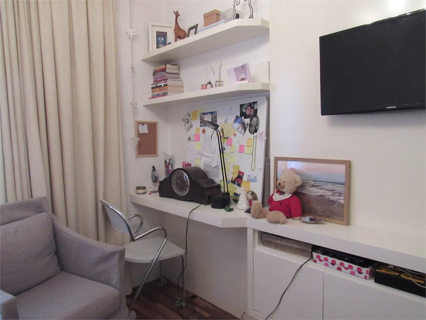 Apartamento à venda com 4 quartos, sendo 3 suítes,  em Jardim Londrina, São Paulo, SP
