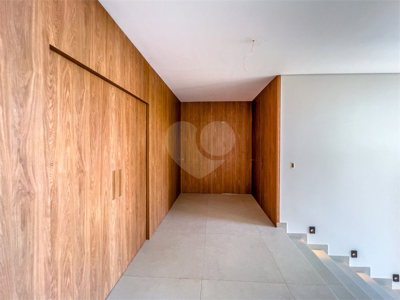 Casa à venda com 3 suítes em Jardim Paulista, Atibaia, SP