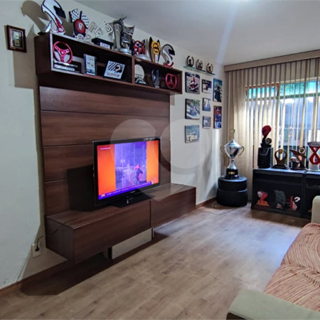 Sobrado à venda com 3 quartos, sendo 1 suíte,  em Chácara Santo Antônio, São Paulo, SP