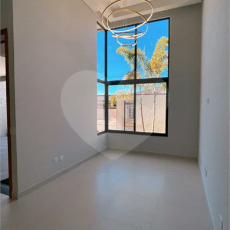 Casa Térrea à venda com 3 quartos, sendo 1 suíte, em Jardim do Lago, Atibaia, SP