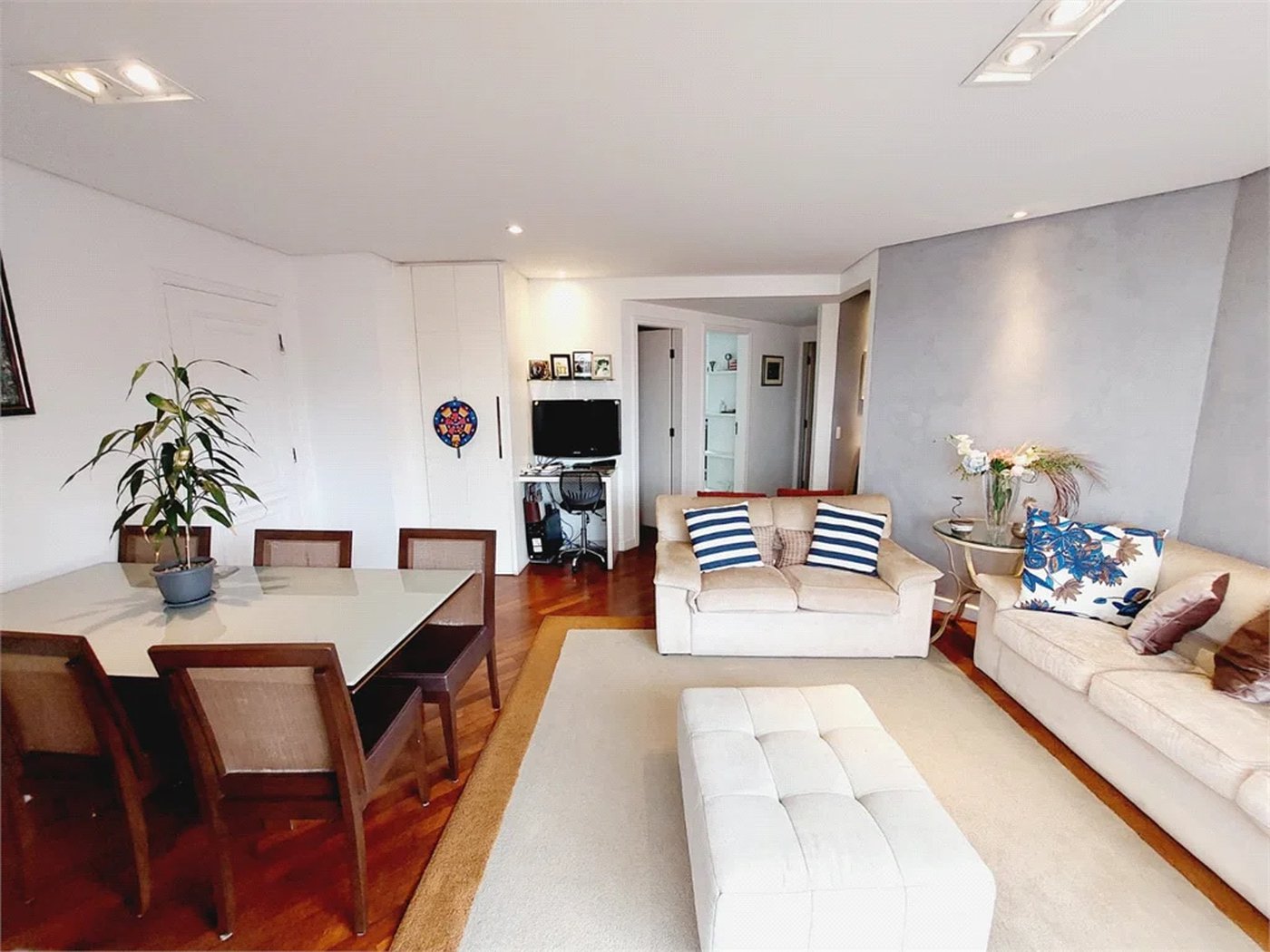 Apartamento à venda com 3 quartos, sendo 1 suíte,  em Alto da Lapa, São Paulo, SP