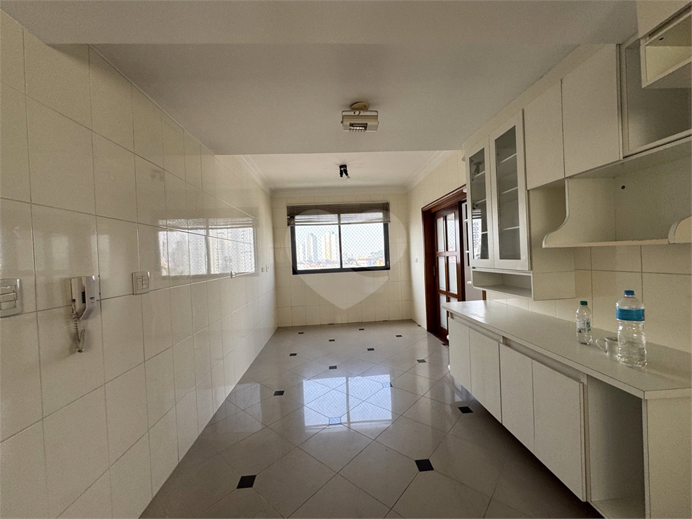 Apartamento à venda com 3 quartos, sendo 1 suíte, em Santa Teresinha, São Paulo, SP