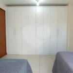Cobertura à venda com 4 quartos, sendo 2 suítes,  em Algodoal, Cabo Frio, RJ