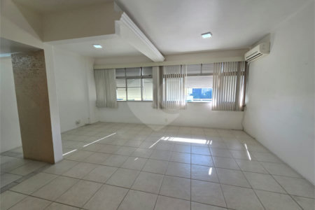 Apartamento à venda com 3 quartos, sendo 1 suíte, em Tijuca, Rio de Janeiro, RJ