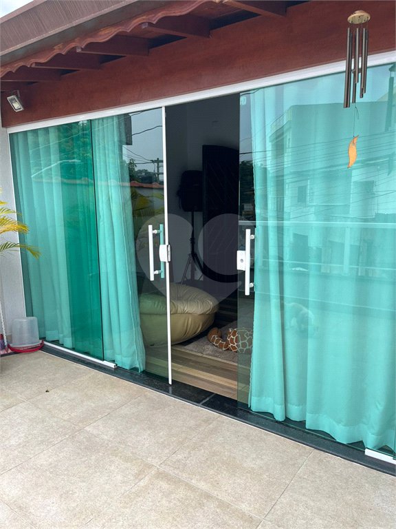 Sobrado à venda com 3 quartos, sendo 1 suíte, em Jardim Fernandes, São Paulo, SP