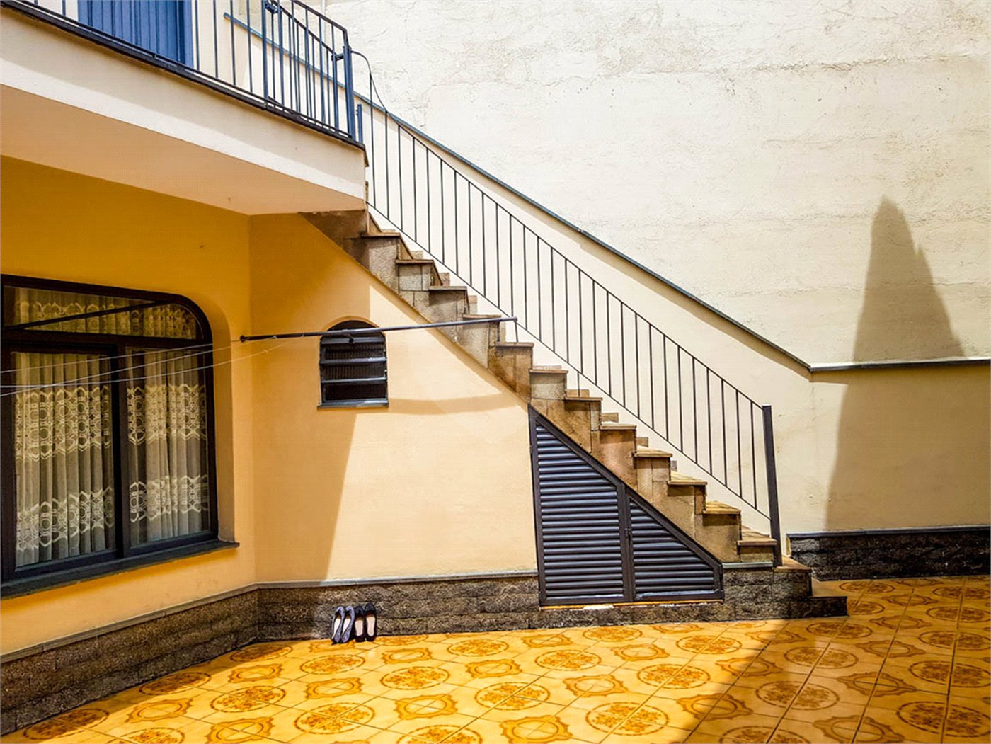 Sobrado à venda com 4 quartos, sendo 2 suítes, em Santana, São Paulo, SP