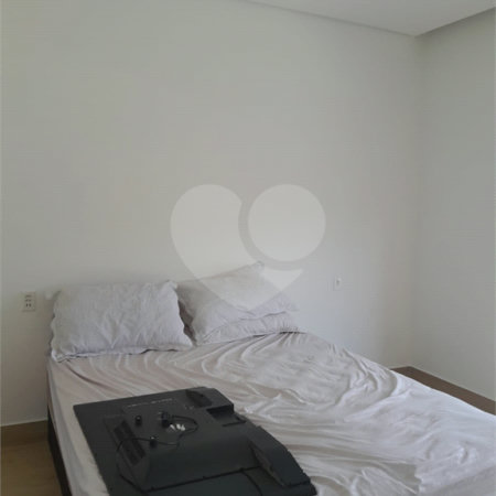 Casa à venda com 3 suítes em Moinho Velho, Cotia, SP