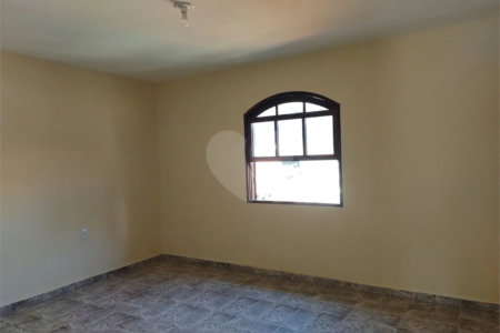 Casa à venda com 2 quartos em Jardim Vitória, Campo Limpo Paulista, SP