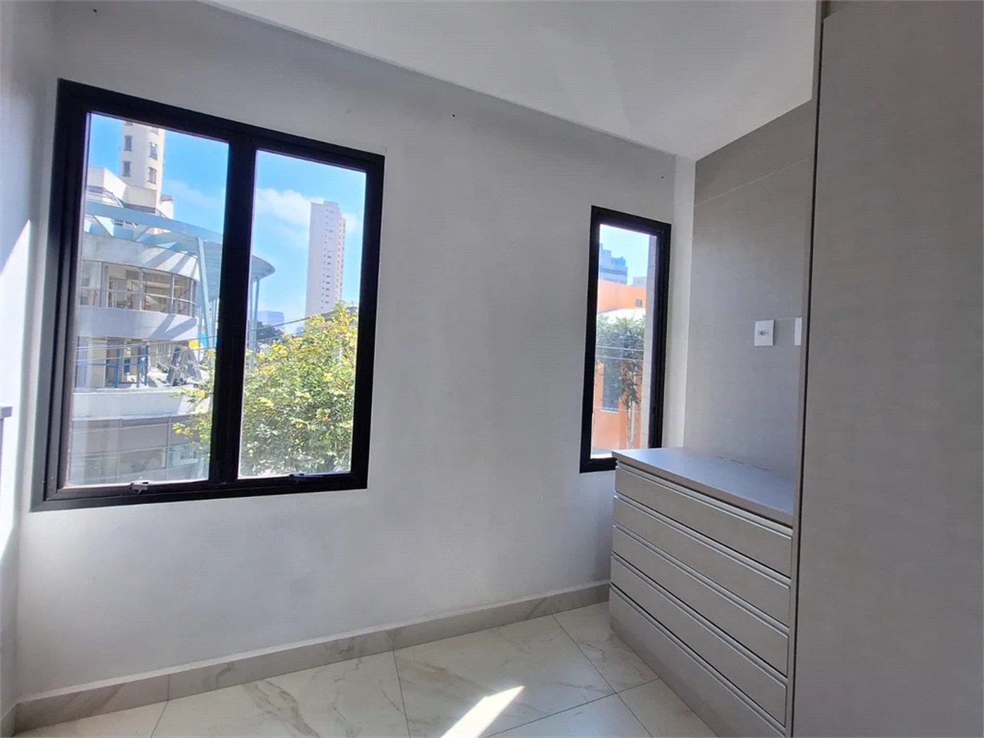 Apartamento à venda com 1 quarto em Jardim das Acácias, São Paulo, SP