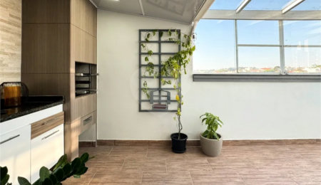 Casa à venda com 3 suítes em Água Fria, São Paulo, SP
