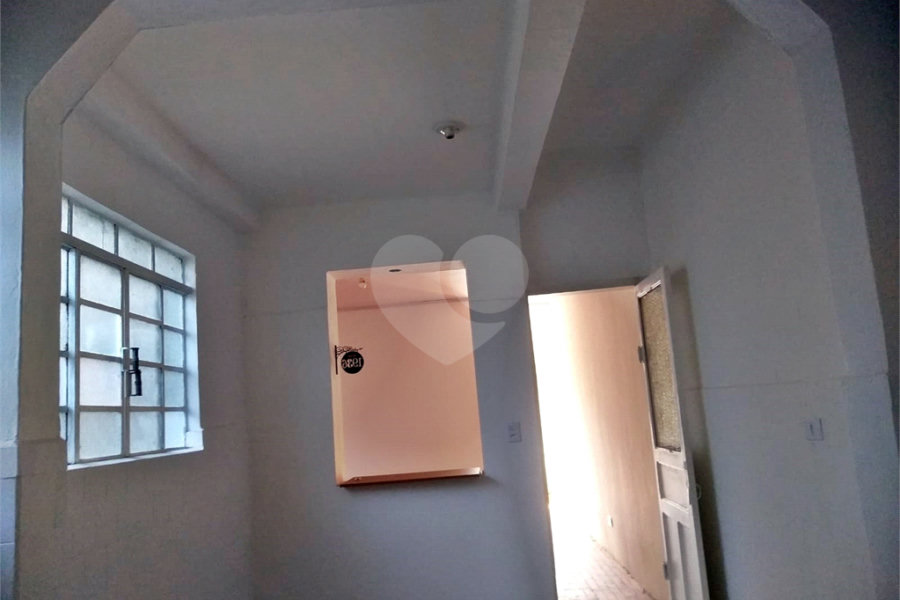 Sobrado à venda com 3 quartos em Bom Retiro, São Paulo, SP
