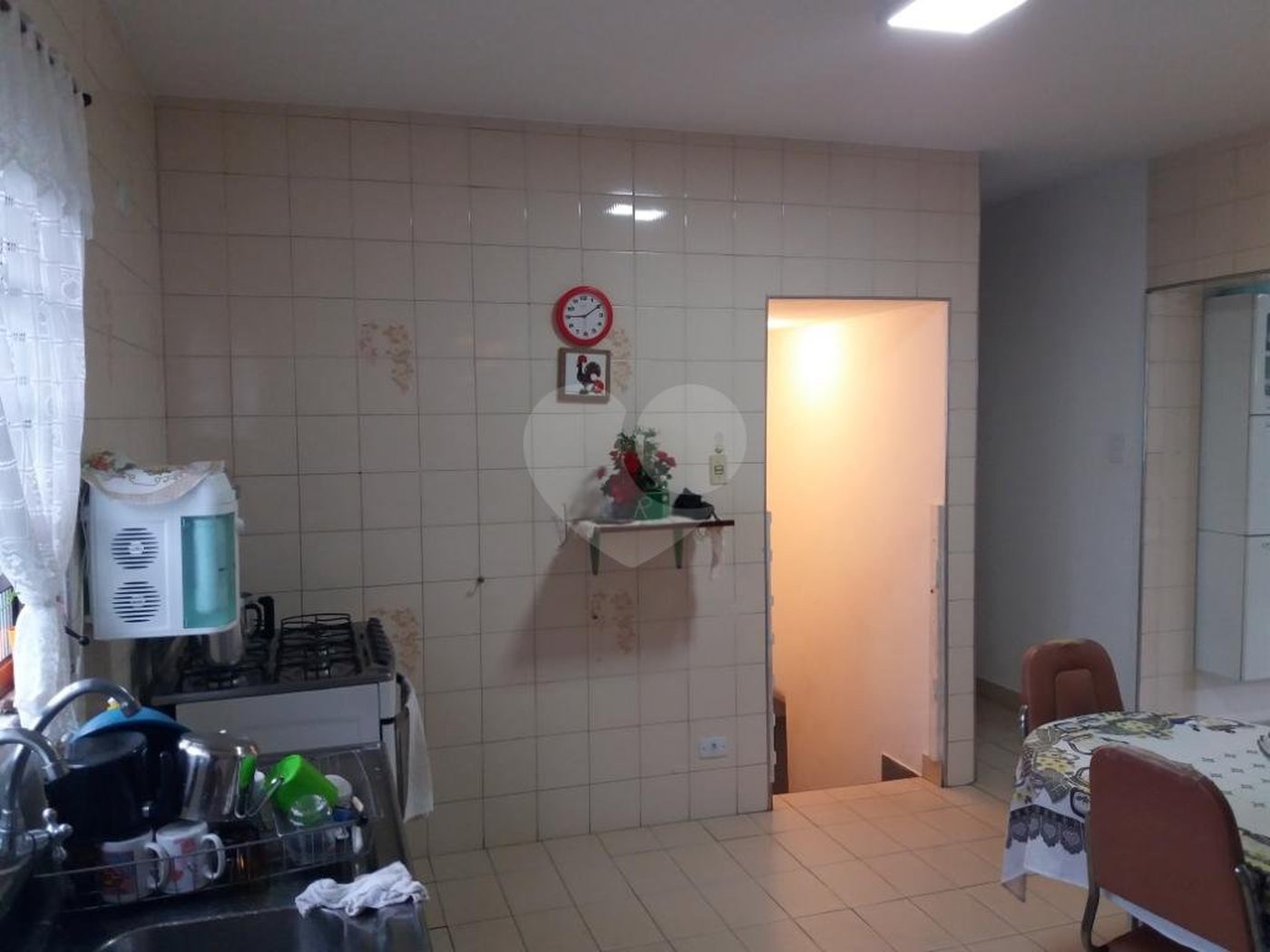 Casa à venda com 4 quartos, sendo 1 suíte,  em Jardim Helga, São Paulo, SP