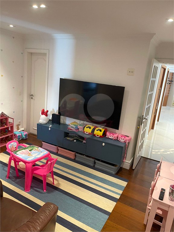Apartamento à venda com 4 quartos, sendo 2 suítes, em Santana, São Paulo, SP