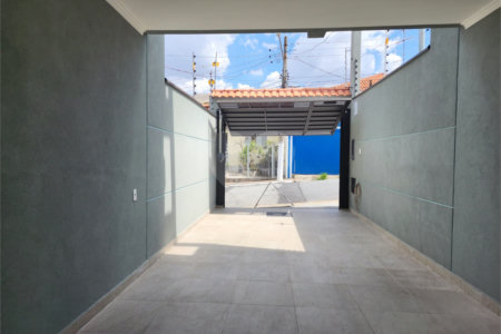 Sobrado à venda com 3 quartos, sendo 1 suíte,  em Vila Nivi, São Paulo, SP