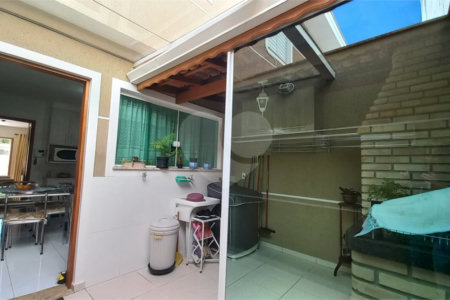 Sobrado à venda com 3 quartos, sendo 1 suíte, em Vila Medeiros, São Paulo, SP