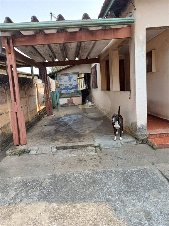 Casa à venda com 2 quartos em Vila Bernadotti, Mogi das Cruzes, SP