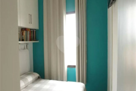 Apartamento à venda com 2 quartos em Vila Liviero, São Paulo, SP
