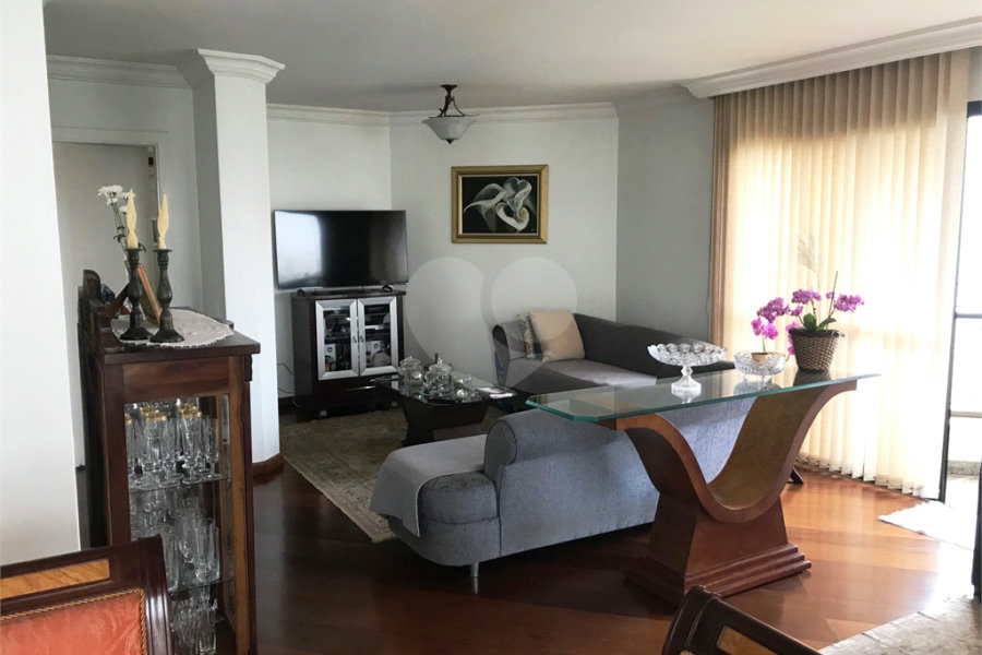 Apartamento à venda com 3 quartos, sendo 1 suíte, em Santana, São Paulo, SP