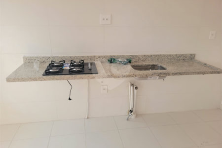 Apartamento à venda com 2 quartos em Vila Paulicéia, São Paulo, SP