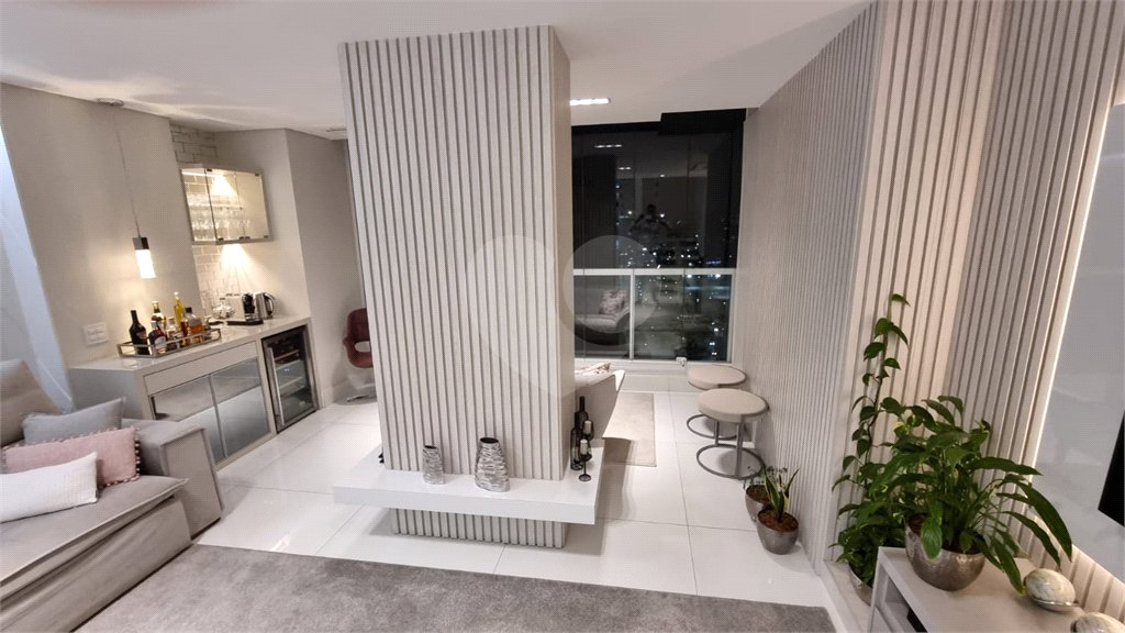 Apartamento à venda com 3 quartos, sendo 1 suíte,  em Baeta Neves, São Bernardo do Campo, SP