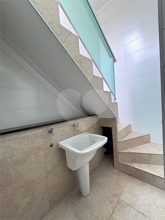 Casa à venda com 3 quartos, sendo 1 suíte,  em Jardim Santa Mena, Guarulhos, SP