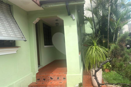 Casa à venda com 3 quartos no Centro, Mogi das Cruzes, SP