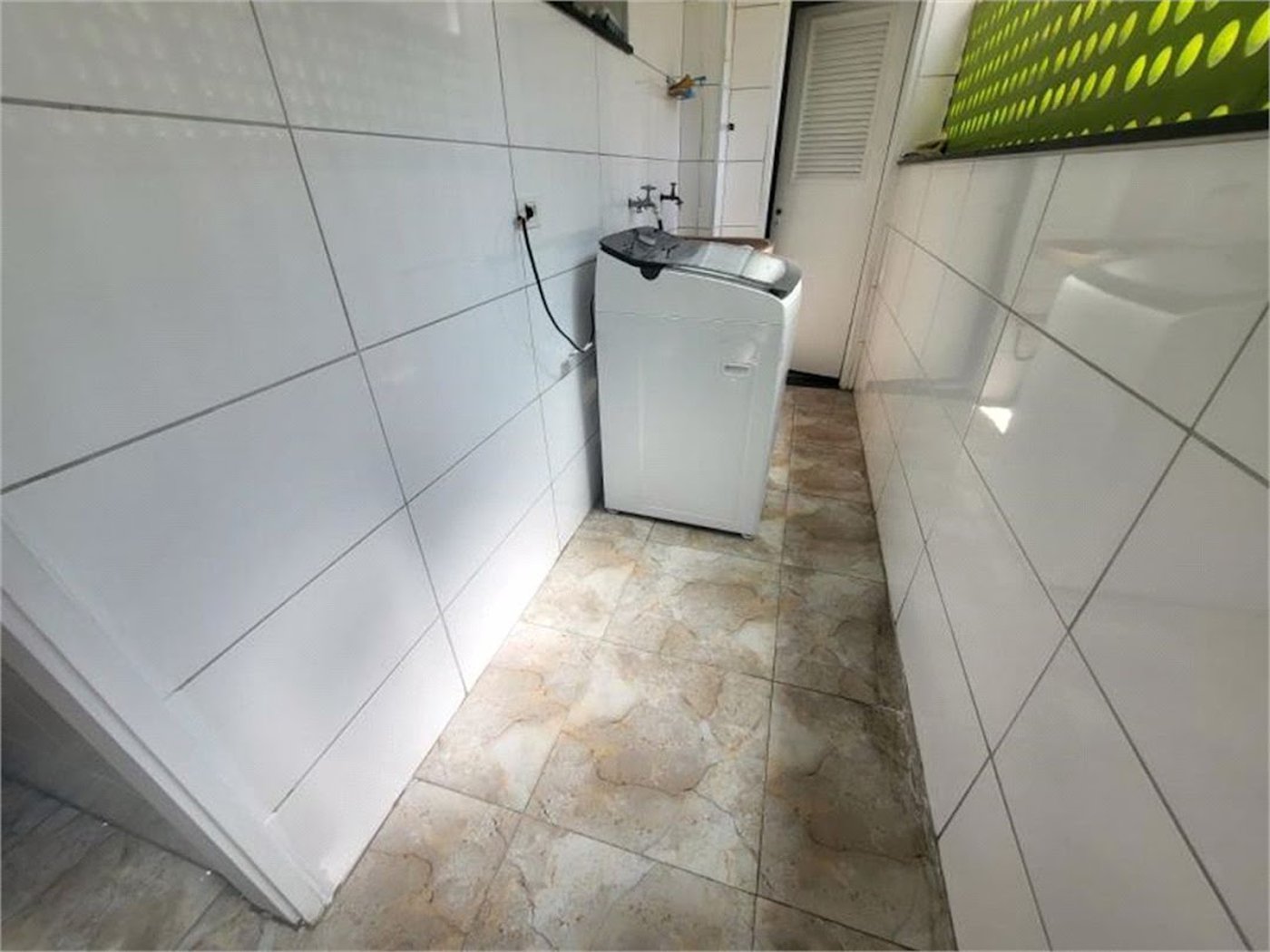 Apartamento Residencial para venda e locação, Gonzaga, Santos - AP0192.
