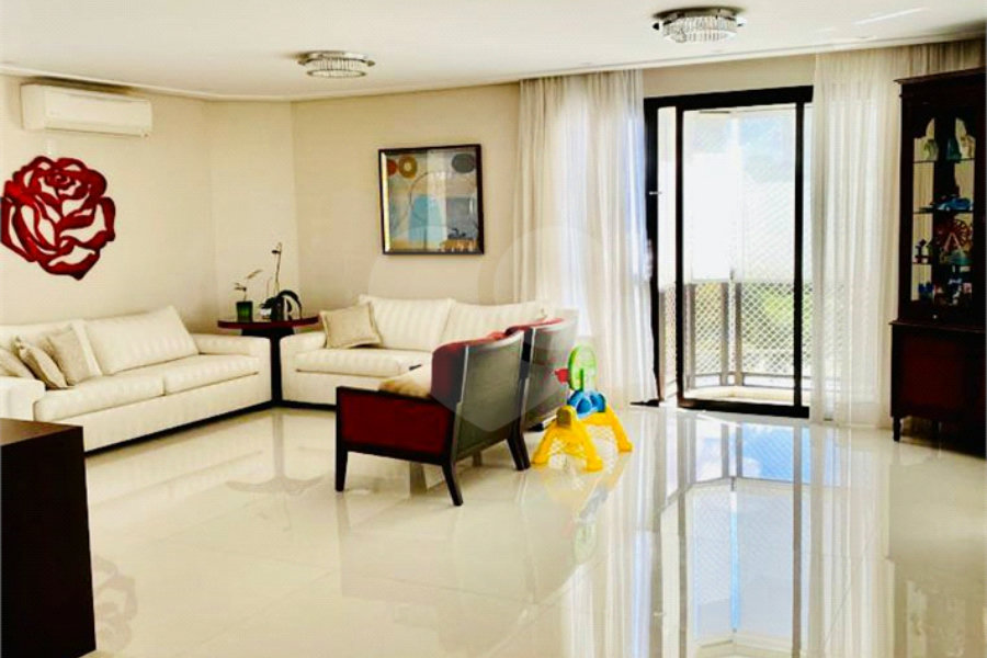 Apartamento à venda com 3 suítes em Perdizes, São Paulo, SP