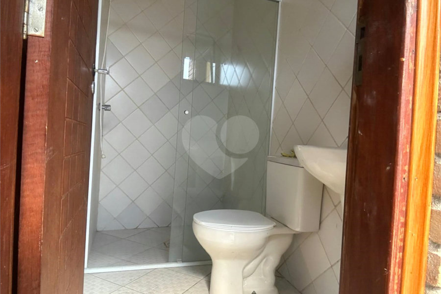 Sobrado à venda com 7 quartos, sendo 2 suítes,  em Lauzane Paulista, São Paulo, SP