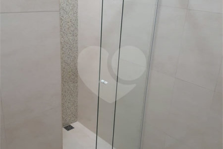Sobrado à venda com 3 quartos, sendo 1 suíte,  em Jardim Paulista, Atibaia, SP