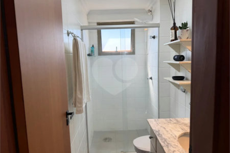 Apartamento à venda com 1 suíte em Presidente Médici, Ribeirão Preto, SP