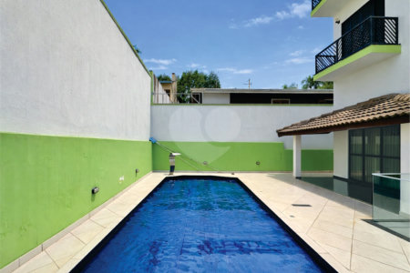 Casa à venda com 4 suítes no condomínio San Diego Park, Cotia - SP