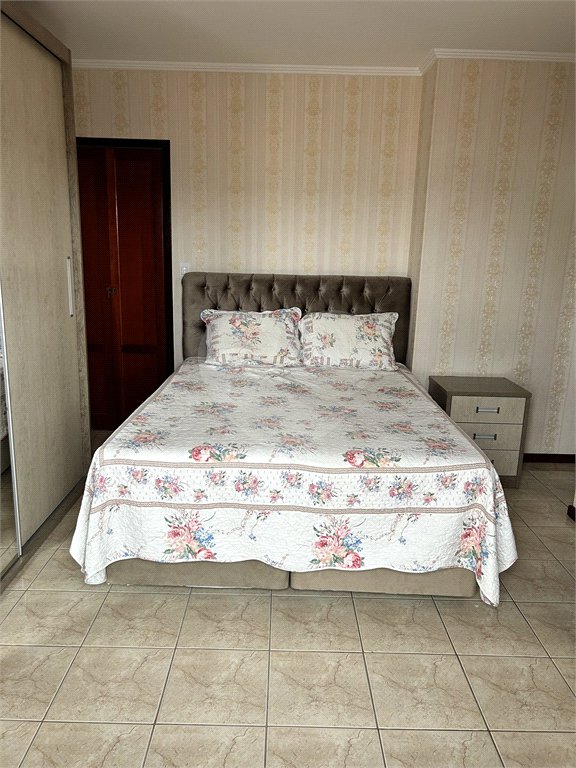 Casa à venda com 3 quartos, sendo 1 suíte,  em Jardim Universo, Mogi das Cruzes, SP