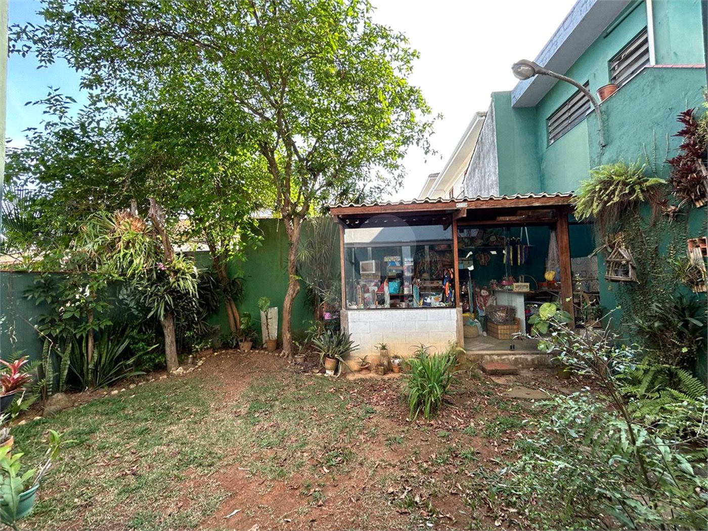 Casa à venda com 5 quartos, sendo 2 suítes, em Alto da Boa Vista, São Paulo, SP