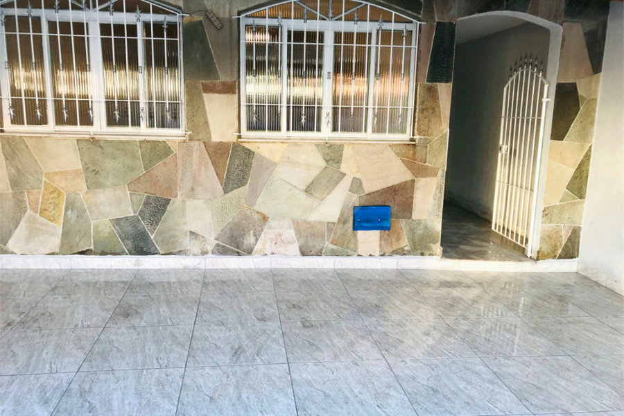 Sobrado à venda com 4 quartos em Parque Edu Chaves, São Paulo, SP