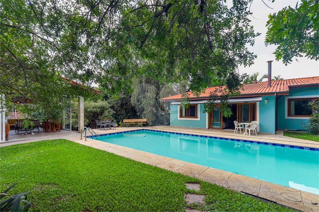 Casa Térrea à venda com 3 quartos, sendo 1 suíte, em Jardim Petrópolis, São Paulo, SP
