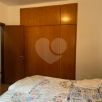 Casa à venda com 3 quartos, sendo 1 suíte, em Vila Mariana, São Paulo, SP