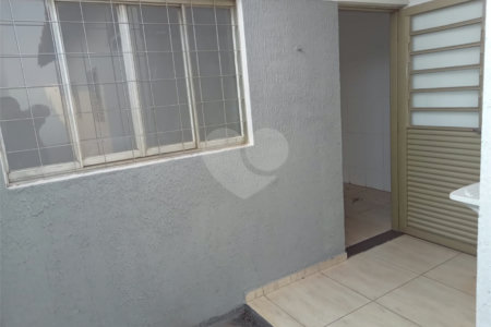 Casa à venda com 4 quartos, sendo 2 suítes, em Parque Gramado II, Araraquara, SP