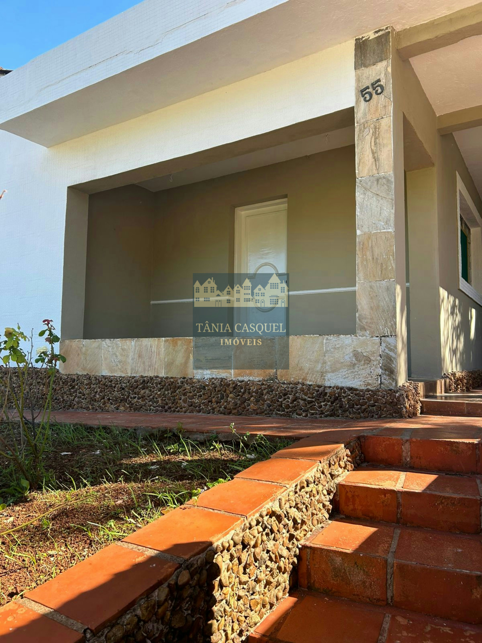 Chácara, 6 quartos, 2161 m² - Foto 1