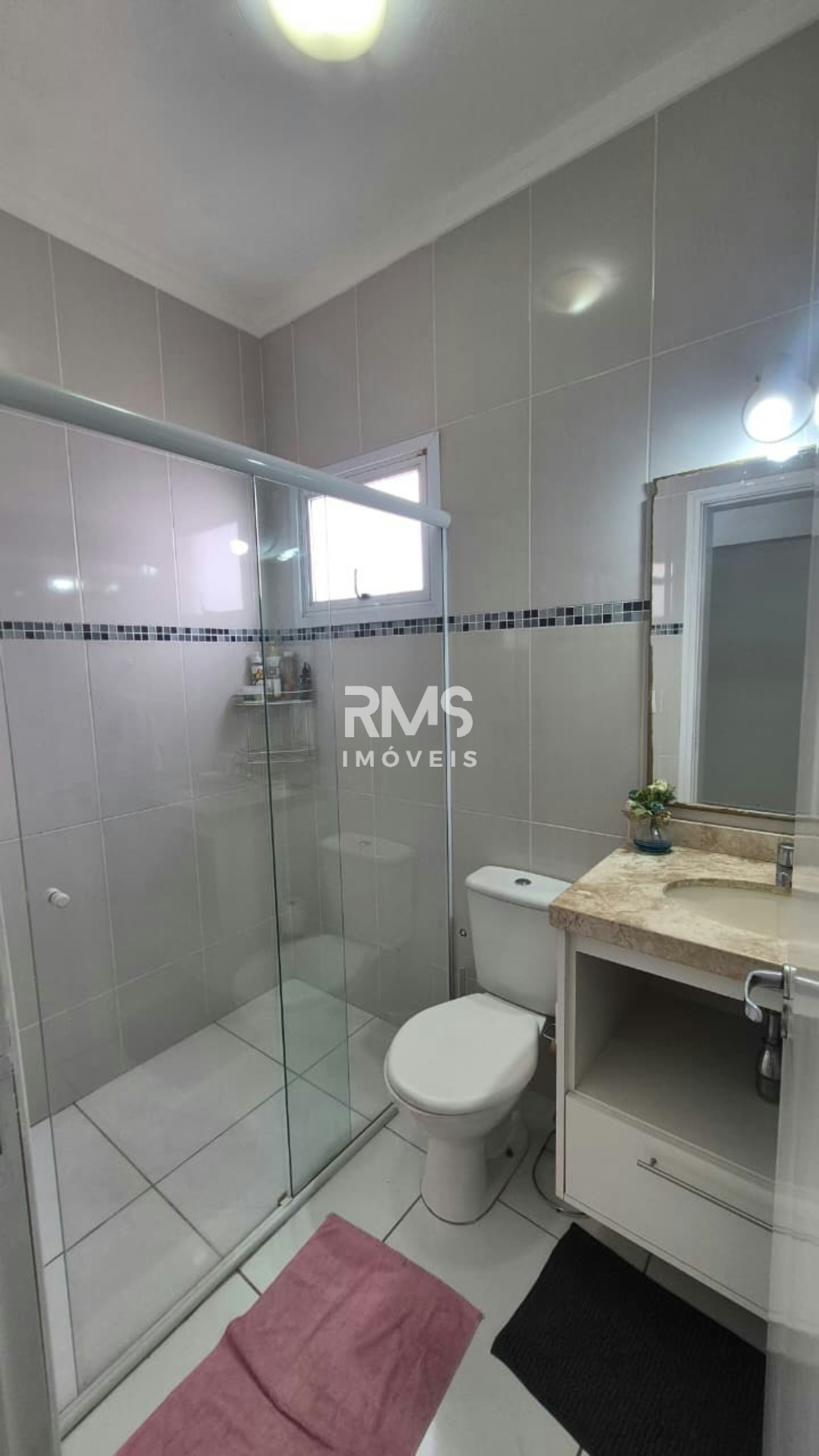 Casa à venda com 3 quartos, sendo 1 suíte,  em São Luiz, Itu, SP