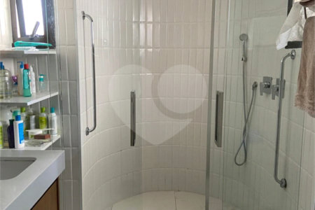 Apartamento à venda com 4 quartos, sendo 2 suítes, em Vila Andrade, São Paulo, SP