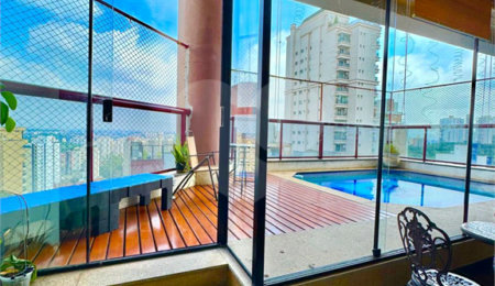 Apartamento à venda com 4 suítes em Vila Suzana, São Paulo, SP